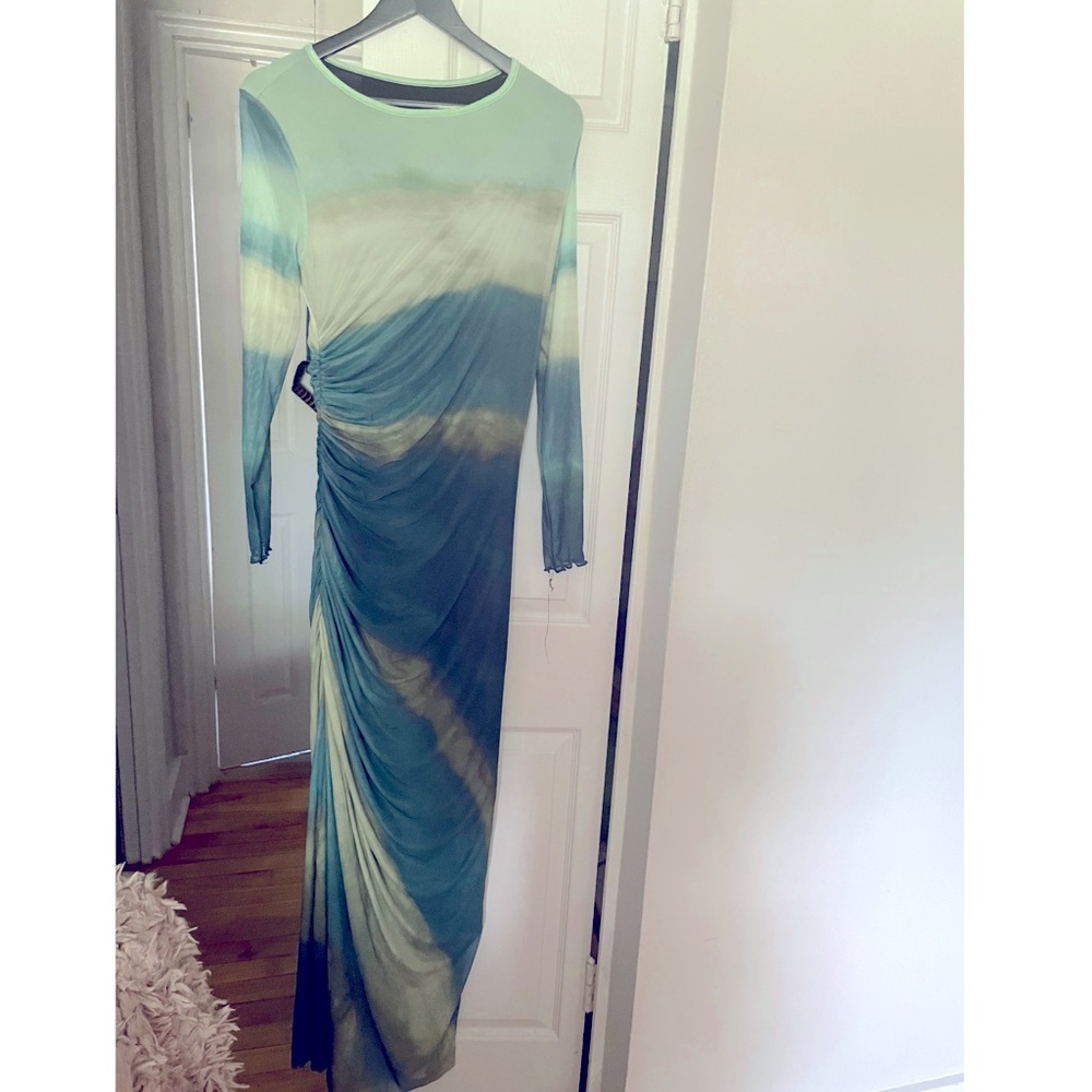 Maxi Tie Dye Dress - super stretchy and comfy. Not see through . Double lined